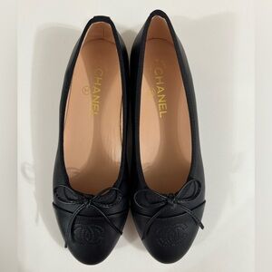 Black Leather Ballet Flats